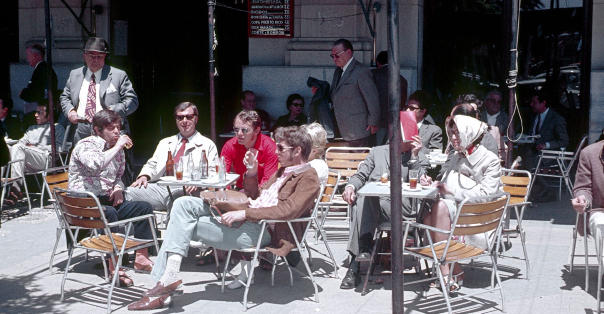 "Storie da Bar": un concorso di racconti per omaggiare "Bar Sport" di Stefano Benni
