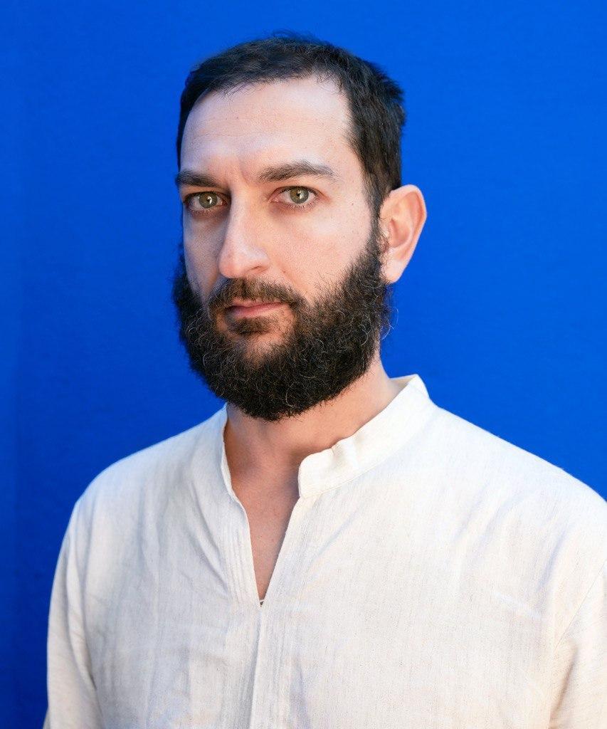 Mezzobusto del cantautore Vasco Brondi