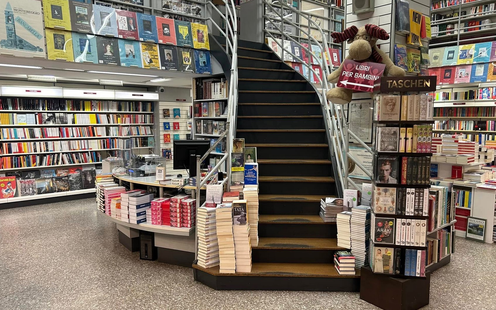 A Sesto San Giovanni chiude la storica Libreria Tarantola