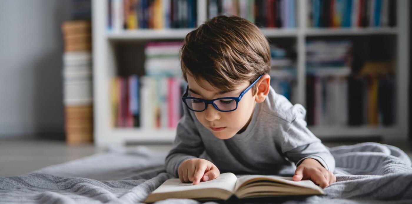 leggere bambino bambini libri di carta a casa