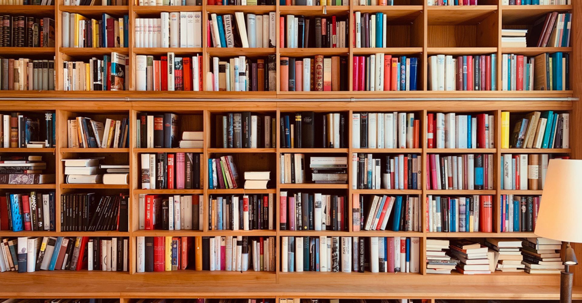 Segreti di famiglia al Premio Lattes Grinzane 2026: Laura Pariani racconta i libri finalisti