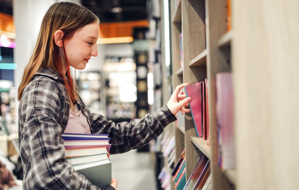 libri più venduti nel 2026 lettrice legge libro
