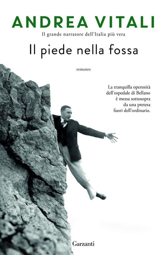 copertina di Il piede nella fossa di Andrea Vitali