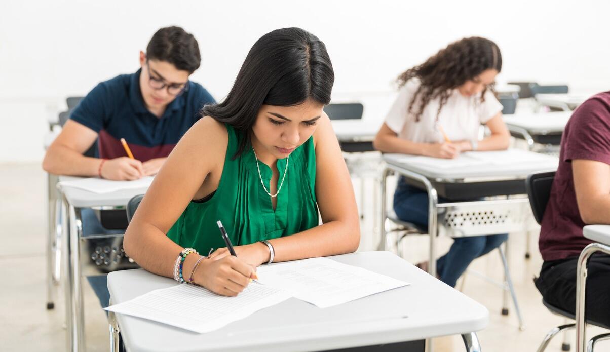 Esami di Maturità 2026: ecco le tracce della prima prova