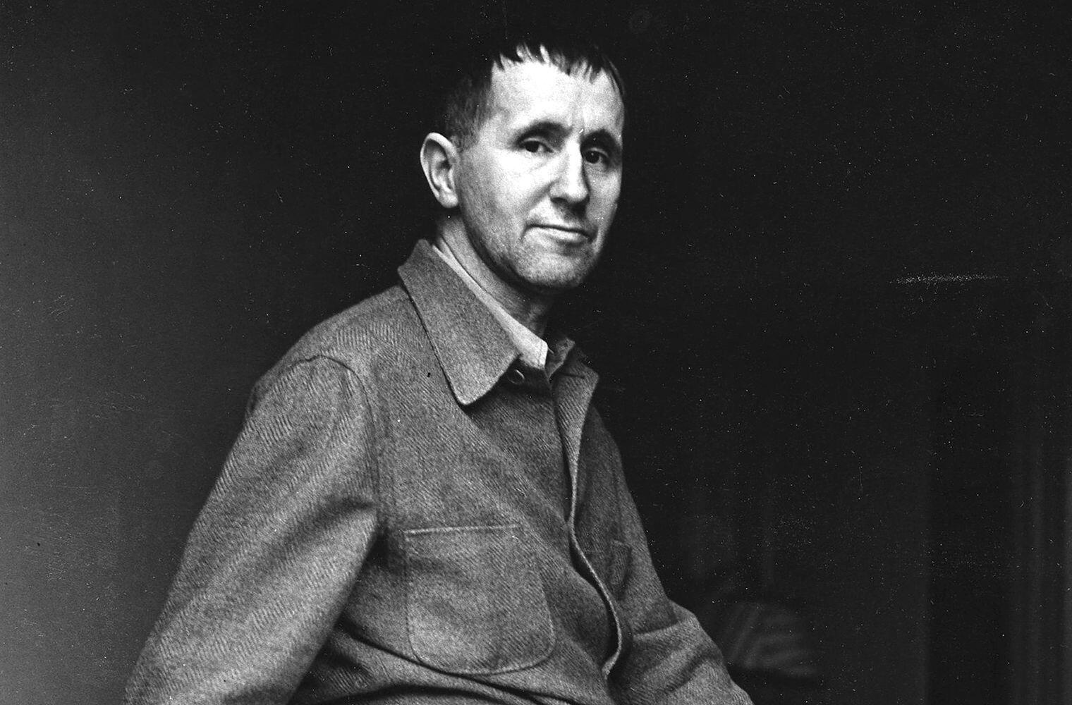 Bertolt Brecht: vita, opere ed eredità di un teatro che non vuole lasciarci dormire