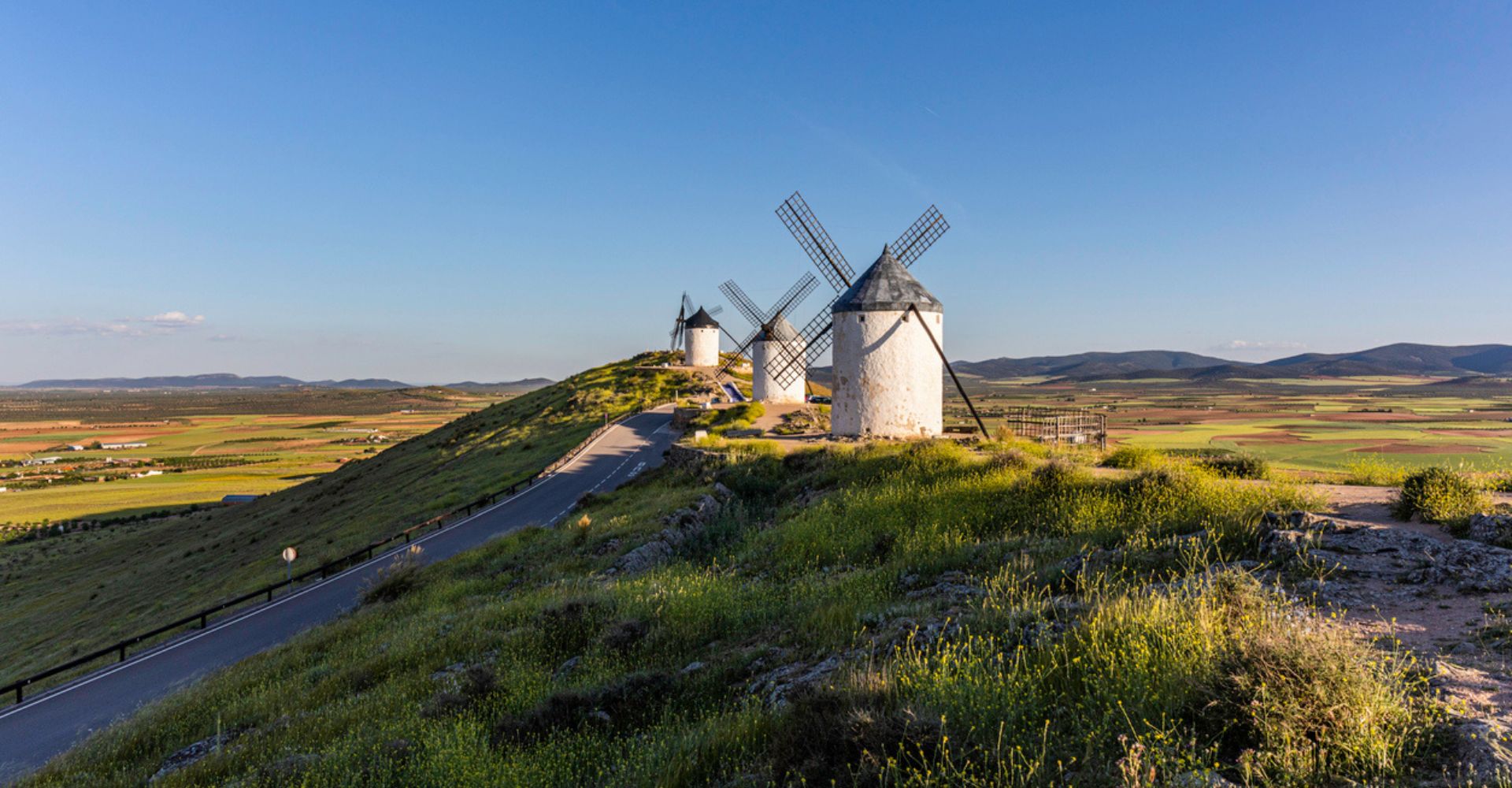 Gli storici mulini a vento della comunità di Castilla-La Mancha