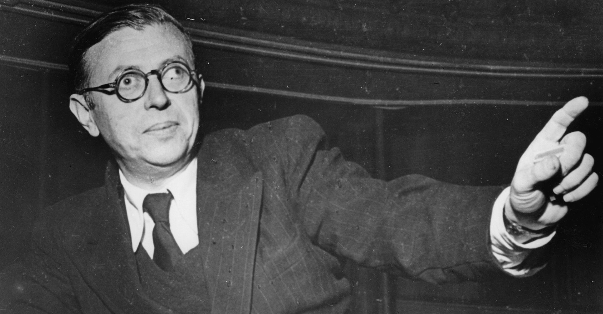 Da "La nausea" a "L'essere e il nulla": Jean-Paul Sartre, che rifiutò il Nobel e ribaltò la condizione umana