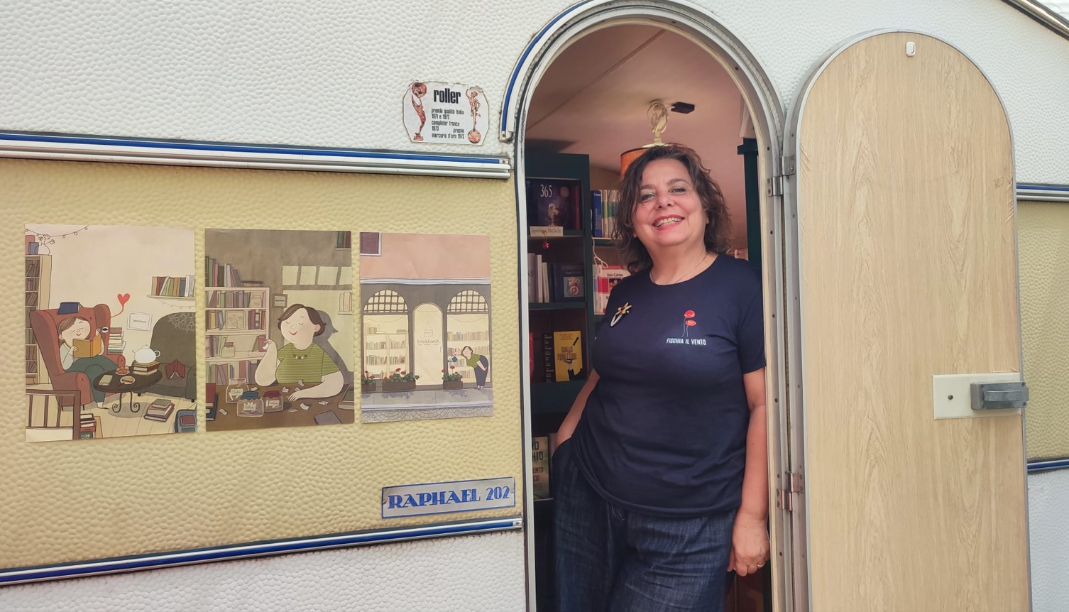 roulotte libreria ambulante 5