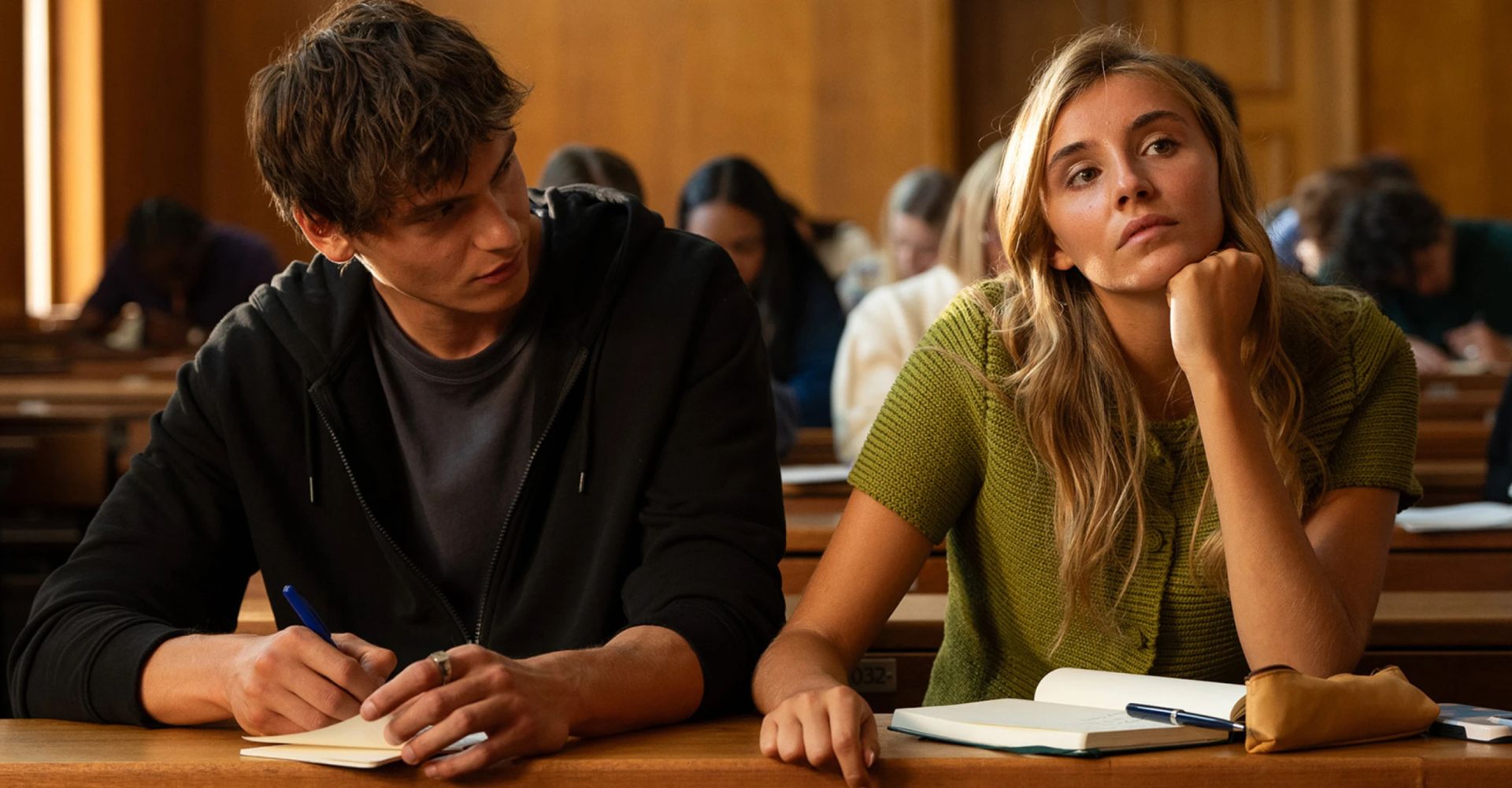 Romance: in libreria (e su Prime Video) "Io + te - Soli contro tutti"
