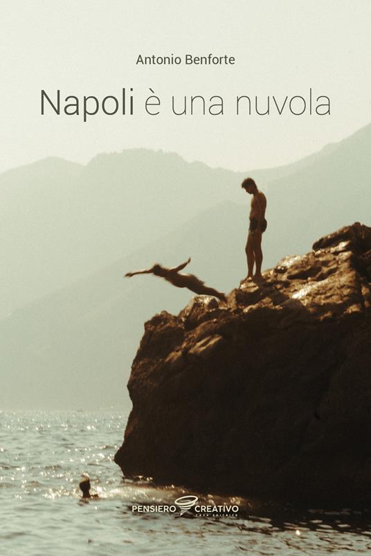 copertina di Napoli è una nuvola