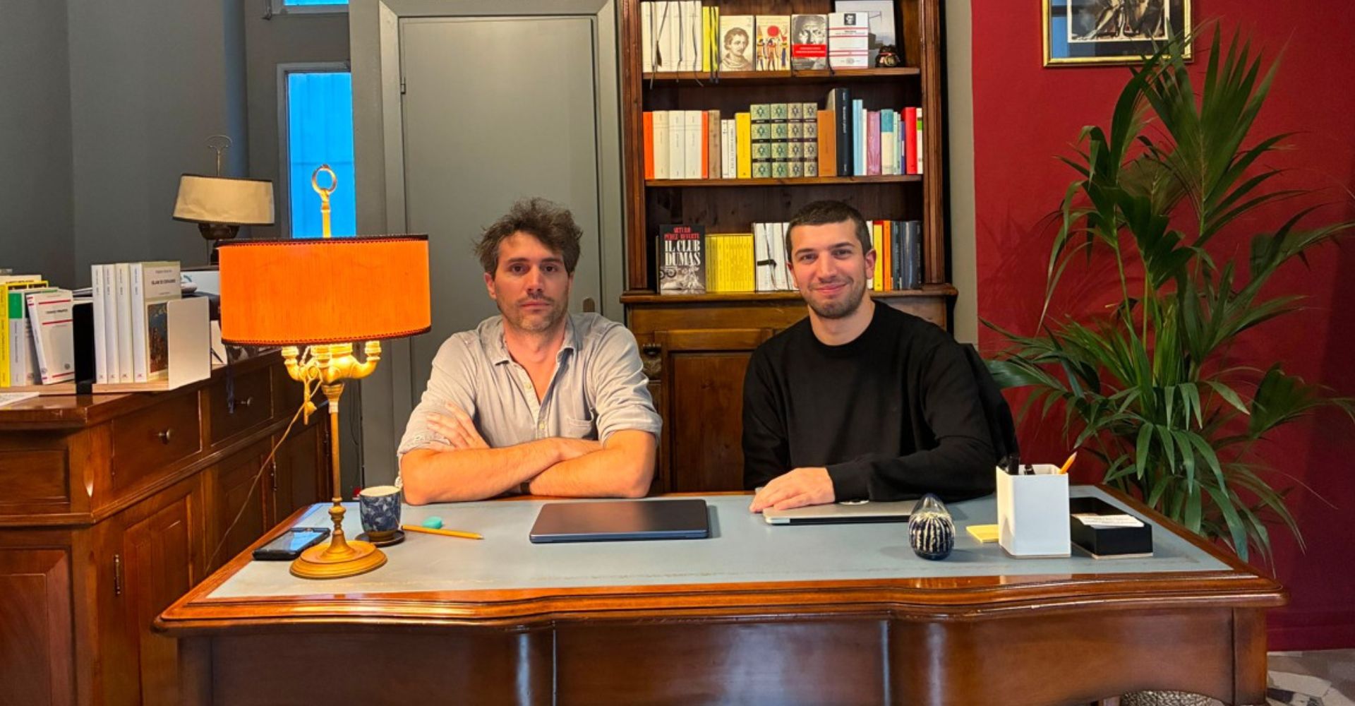 "Club Dumas": a Bologna c'è una nuova libreria dell'usato, gestita da due giovani